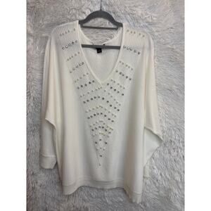 A Love Story Women’s Pearl and Studded White Sweater Size 3X